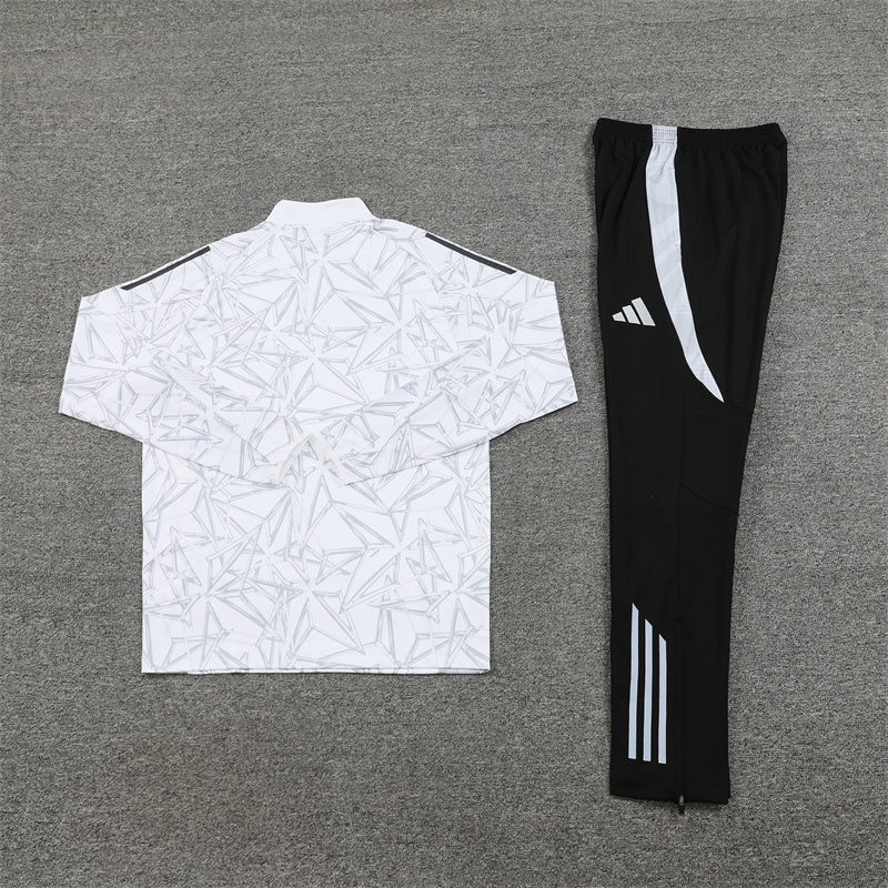 Real Madrid 24/25 White Pattern Training Suit | Jersey Club Football