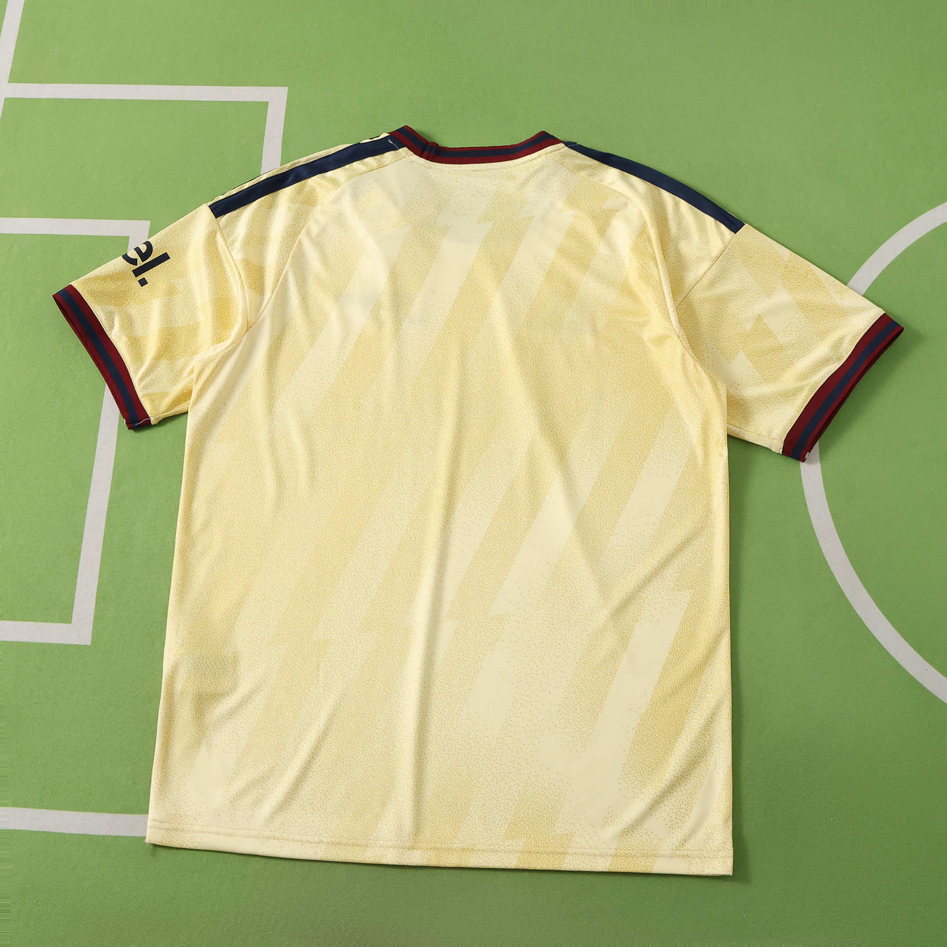 Arsenal F.C. Third Jersey 2026/27 image 2