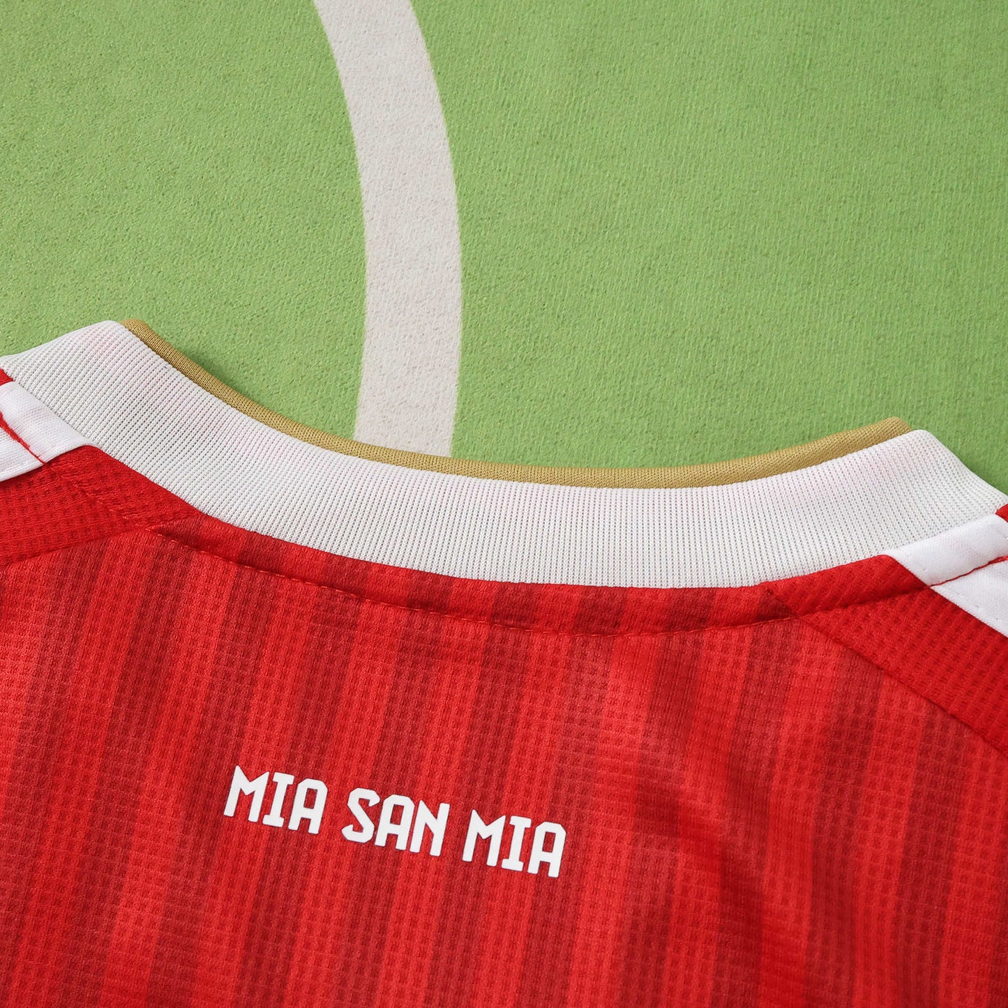 FC Bayern Munich Home Jersey 2026/27 image 3