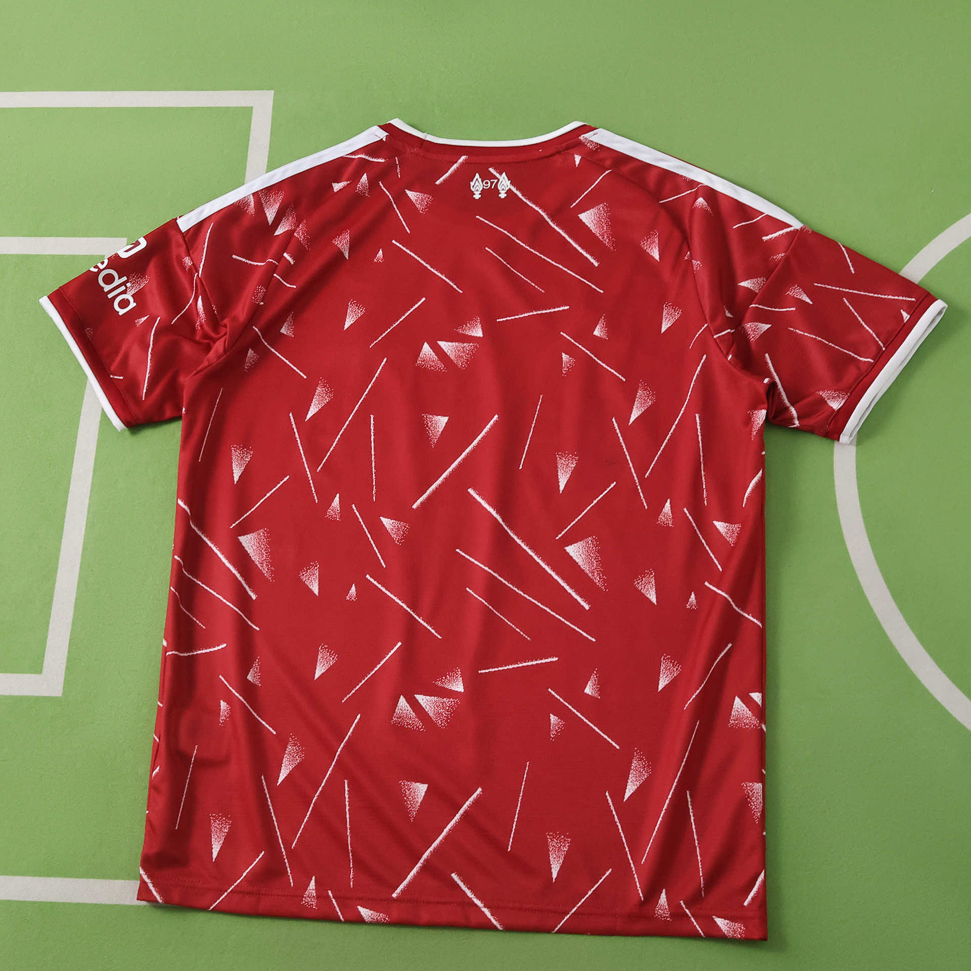 Liverpool F.C. Home Jersey 2026/27 image 2
